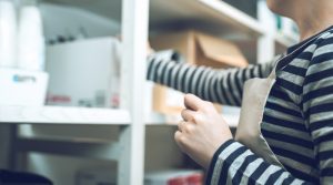 ストーブを安全かつ綺麗に収納 灯油の処理や汚れのお手入れ方法まで徹底解説 トランクルーム レンタル収納ならイナバボックス ストーブを安全かつ綺麗に収納 灯油の処理や汚れのお手入れ方法まで徹底解説 トランクルーム レンタル収納ならイナバボックス