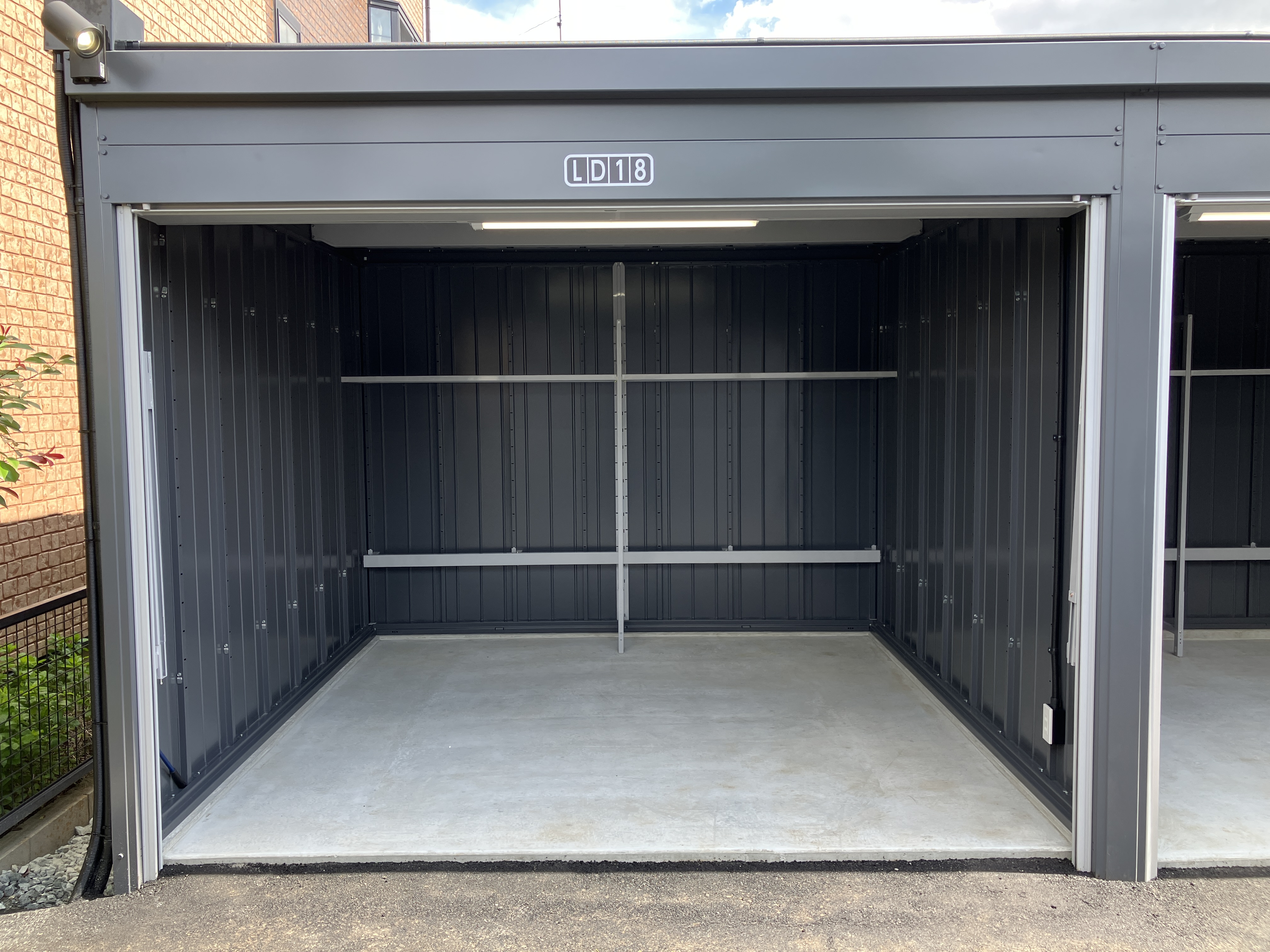 【2025年6月4日OPEN】イナバボックス烏森店 LDタイプ