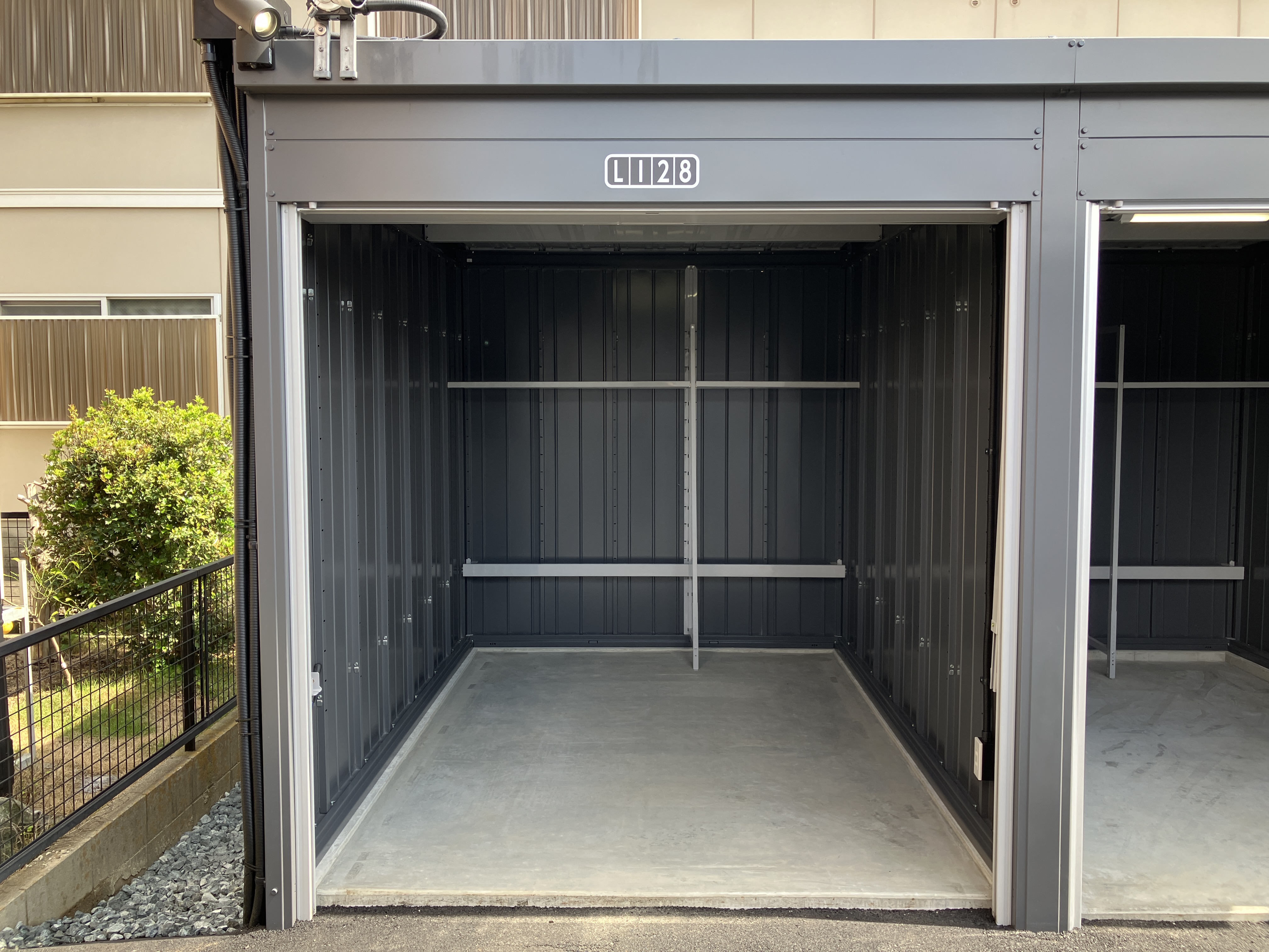 【2025年6月4日OPEN】イナバボックス烏森店 LIタイプ