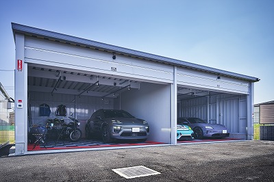 【2025年7月1日OPEN】BROST ZERO KISARAZU BASE 大型ガレージお車2台収納可能！ゆったり空間で広々ご利用頂けます。