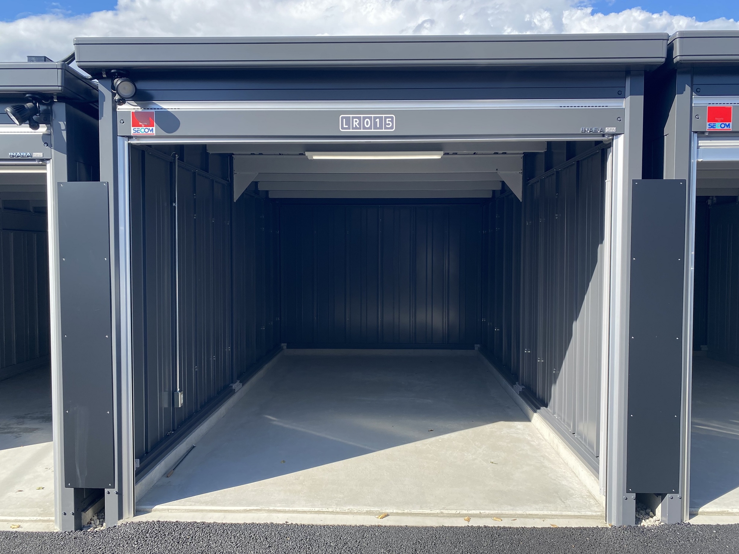 【2026年1月中旬頃OPEN予定】イナバボックス福生志茂店 LRタイプ※写真はイメージです。