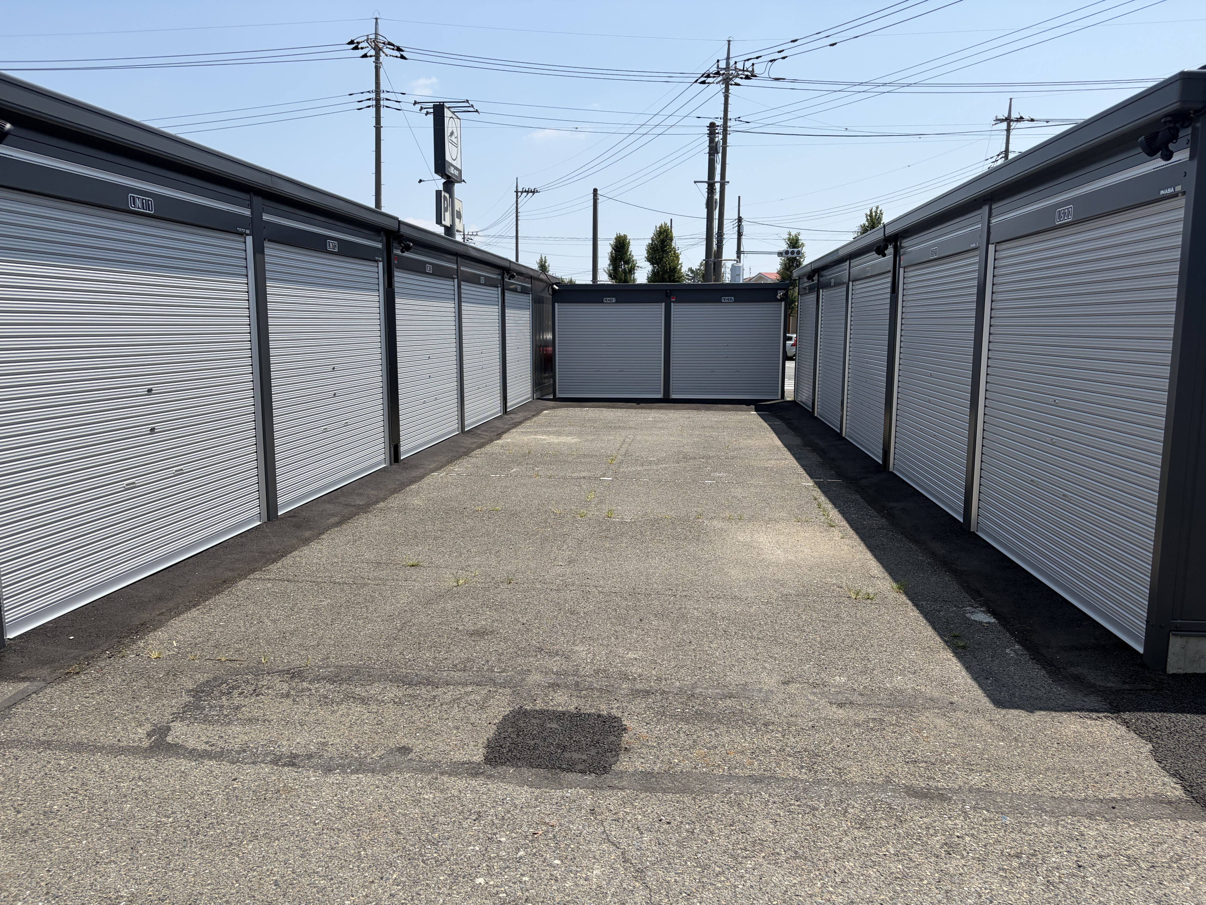 【2026年7月30日OPEN】イナバボックス伊勢崎連取本町店 敷地内